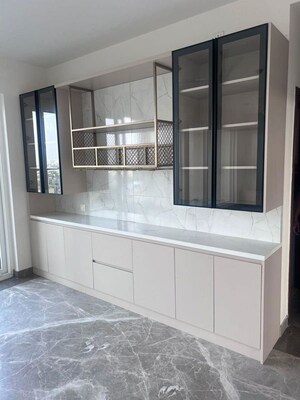 Furnished Amenities in 3.5 BHK Apartment at Prestige Fairfield, Rmv 2nd Stage – for Sale