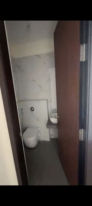 Bathroom in 3 BHK Apartment at Gokul Nagar – for Rent