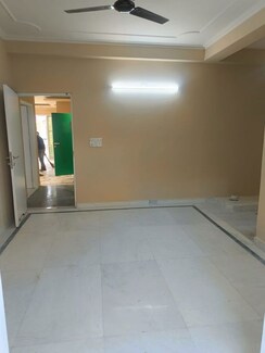 2 BHK + Store Room Builder Floor For Rent in S S Southend