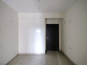 Room in 3 BHK Apartment at Amolik Sankalp, Sector 85 – for Sale
