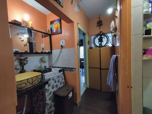 Team Area in 2 BHK Apartment at Kumar Parisar, Kothrud – for Rent