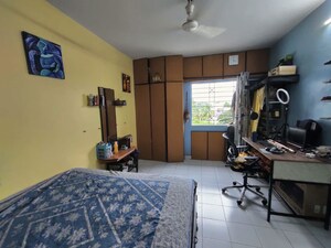 Bedroom in 2 BHK Apartment at Kumar Parisar, Kothrud – for Rent