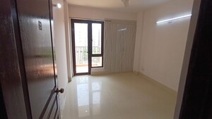 2 BHK Apartment For Rent in Logix Blossom County, Sector 137