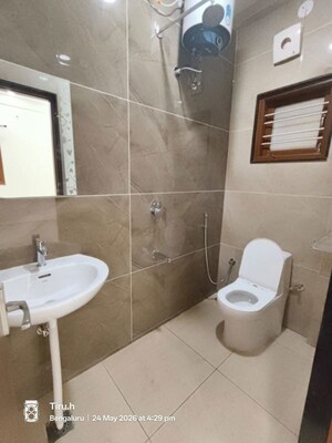 Bathroom in 2 BHK Builder Floor at Hsr Layout Sector 3 – for Rent