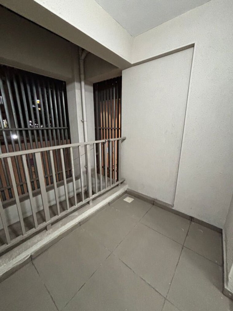 Balcony, rgs-forte 1.5 Bedroom 800 Sq.Ft. Apartment In Wakad Pune 10397375