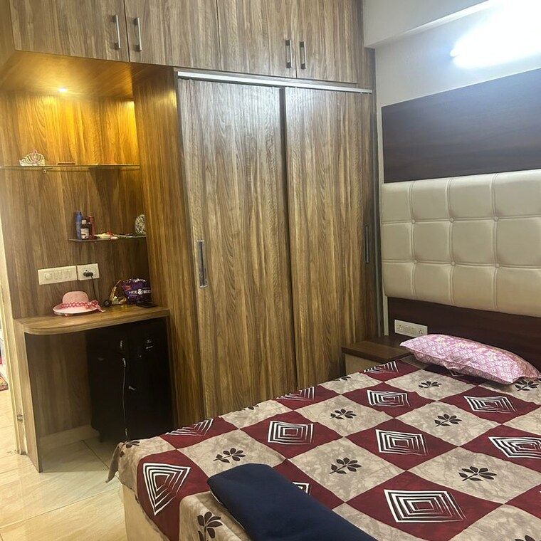 Bedroom, gaur-city-2-14th-avenue 3 Bedroom 1350 Sq.Ft. Apartment In Sector 16c Greater Noida Greater Noida 10397389