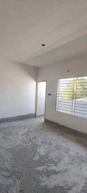 Room in 3 BHK Apartment at Jp Nagar Phase 8 – for Sale