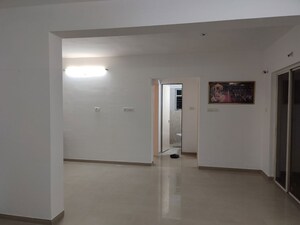 Room in 2 BHK Apartment at Shroff Signature Heights, Wakad – for Rent