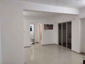 Room in 2 BHK Apartment at Shroff Signature Heights, Wakad – for Rent