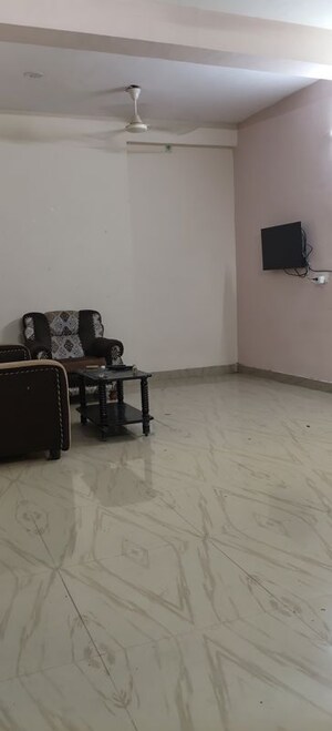2 BHK Apartment For Rent in Rajdanga Gardens