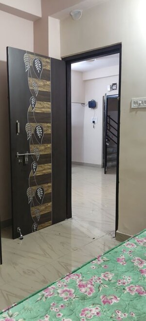 Room in 2 BHK Apartment at Rajdanga Gardens – for Rent