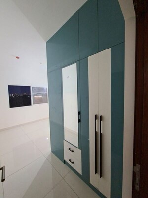 Furnished Amenities in 3 BHK Apartment at Meridian Park At The Prestige City, Sarjapur Road – for Rent