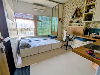 1 BHK + Extra Room 445 Sq.Ft. Apartment in Hiranandani Highland