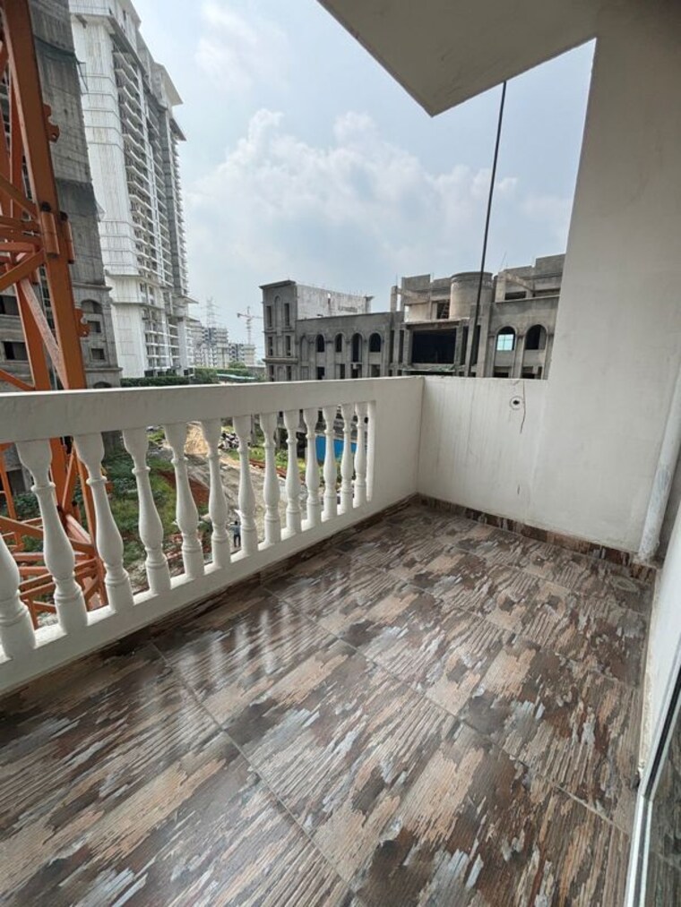 Balcony, godrej-palm-retreat 3 Bedroom 1947 Sq.Ft. Apartment In Sector 150 Noida 9698269