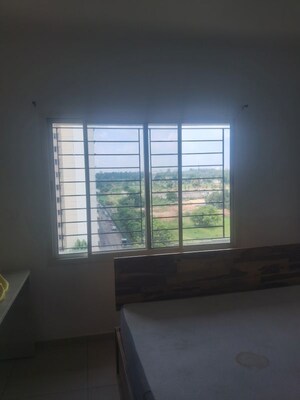 Room in 2 BHK Apartment at Sobha Dream Acres, Panathur – for Rent