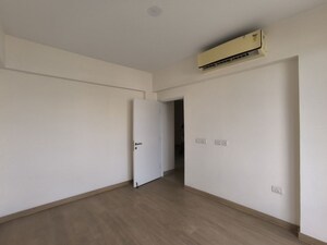 Room in 3 BHK Apartment at Emaar Imperial Gardens, Sector 102 – for Sale