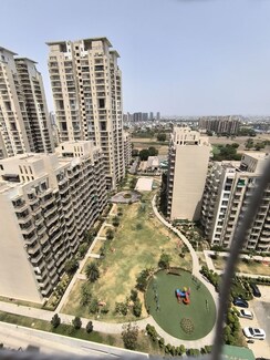 3 BHK + Pooja Room,Servant Room,Study Room,Extra Room,Store Room Apartment For Sale in Indiabulls Centrum Park