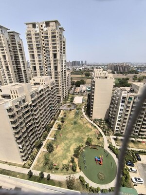3 BHK Apartment For Sale in Indiabulls Centrum Park, Sector 103