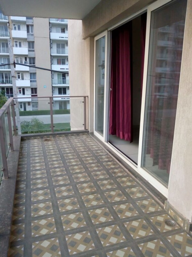 Balcony, bptp-amstoria-country-floor 3 Bedroom 1450 Sq.Ft. Apartment In Sector 102 Gurgaon 10397540