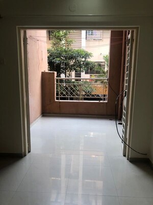 Room in 2 BHK Apartment at G K Rajaveer Palace, Pimple Saudagar – for Rent