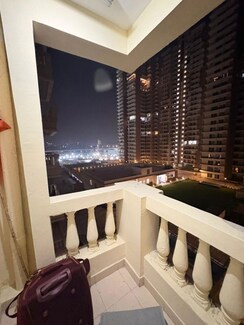 3 BHK + Pooja Room Apartment For Rent in Amrapali Silicon City