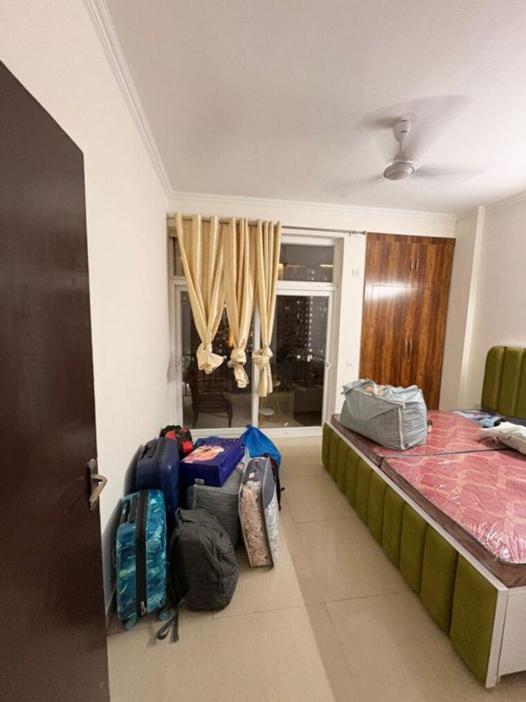 Bedroom, amrapali-silicon-city 3 Bedroom 1835 Sq.Ft. Apartment In Sector 76 Noida 10397563