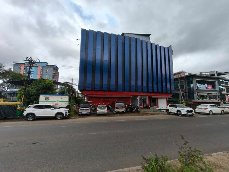 Exterior View, aluva Commercial Showroom 2400 Sq.Ft. In Aluva Kochi 10397575