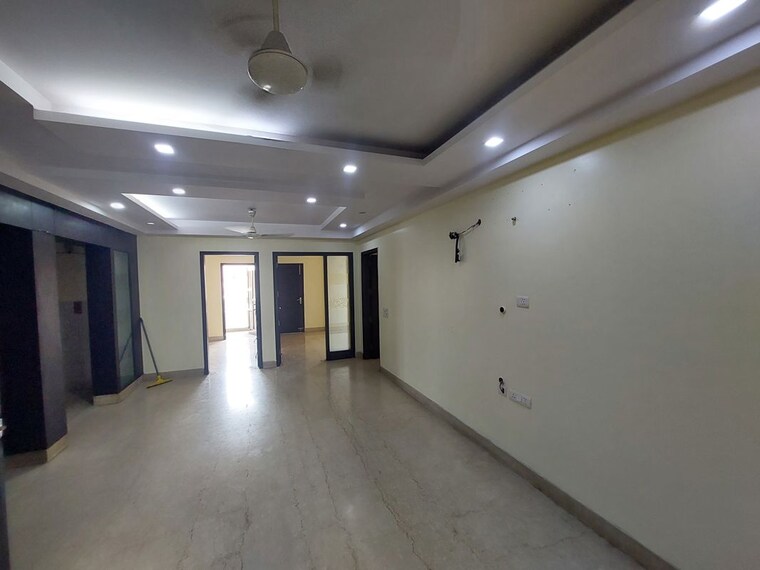 Lobby, model town 4 Bedroom 2880 Sq.Ft. Builder Floor In Model Town Delhi 10397606