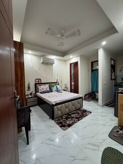 1 RkBuilder Floor For Rent in Neb Sarai