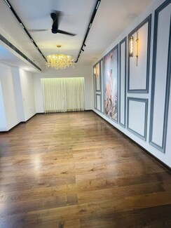 2.5 BHK + Pooja Room,Study Room,Extra Room,Basement,Store Room Builder Floor For Rent in Smart World Orchard