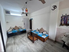 1 BHK Apartment For Rent in Dahisar West