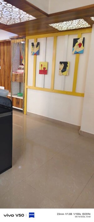 Room in 1 BHK Apartment at Vijay Park Building No 18 To 21 Chs Ltd, Kasarvadavali – for Rent