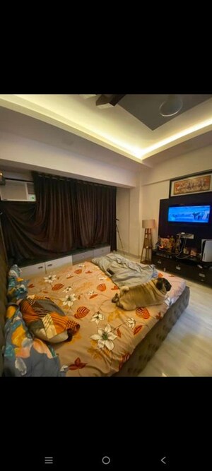 Bedroom in 1 BHK Apartment at Earth Building, Matunga East – for Rent