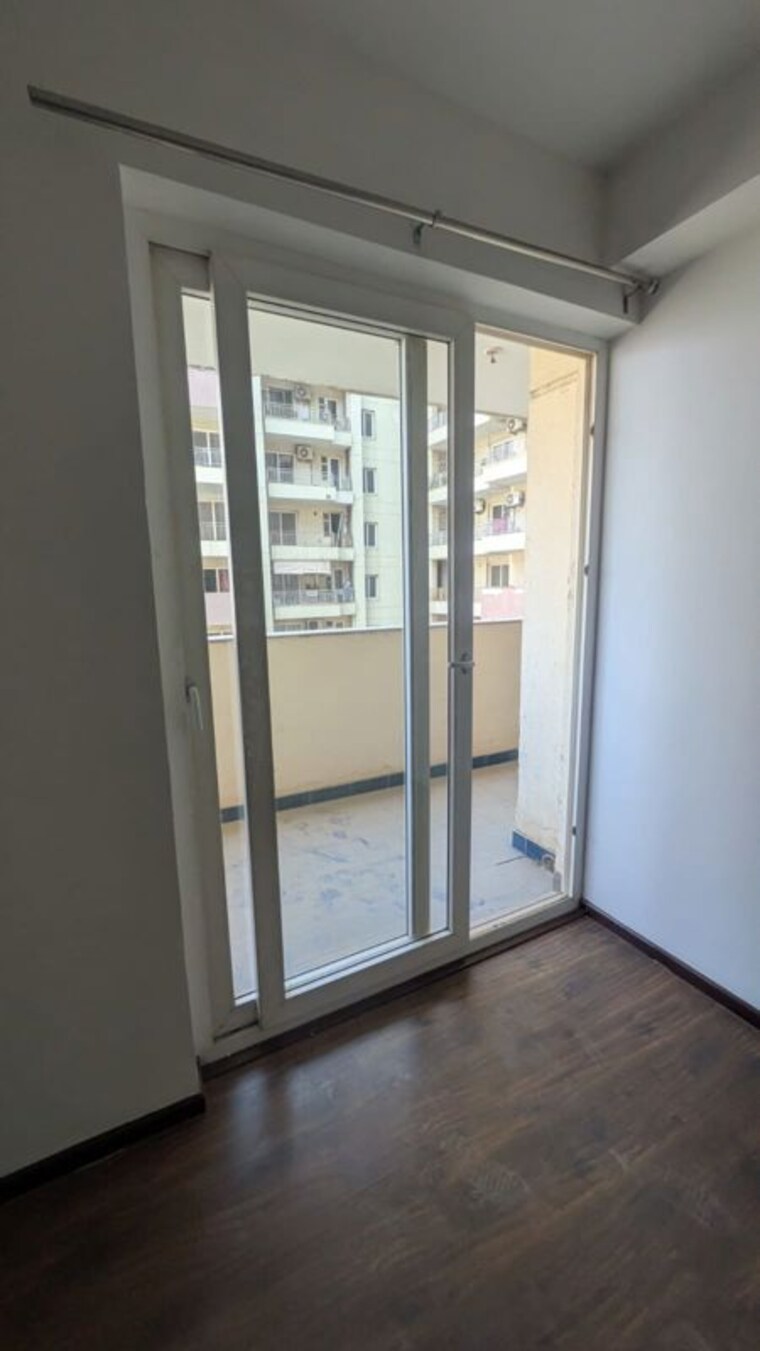 Room, signature-global-city 2 Bedroom 990 Sq.Ft. Apartment In Sector 37d Gurgaon 10397659