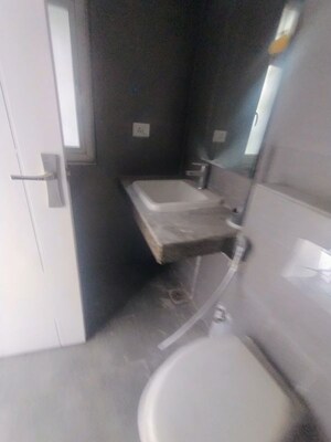 Bathroom in 3 BHK Apartment at Mapsko Mount Ville, Sector 79 – for Rent