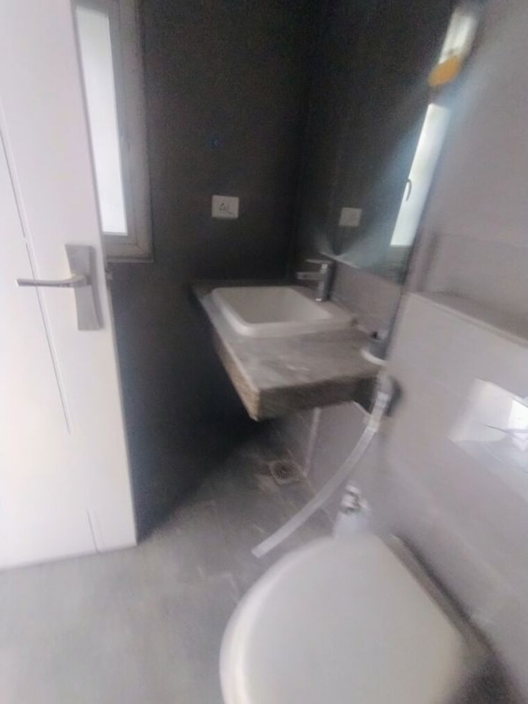 Bathroom, mapsko-mount-ville 3 Bedroom 1620 Sq.Ft. Apartment In Sector 79 Gurgaon 10397667