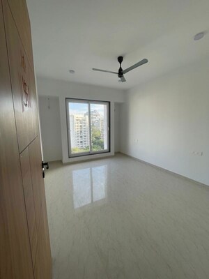 Room in 2 BHK Apartment at Northcape Venicia, Baner – for Rent