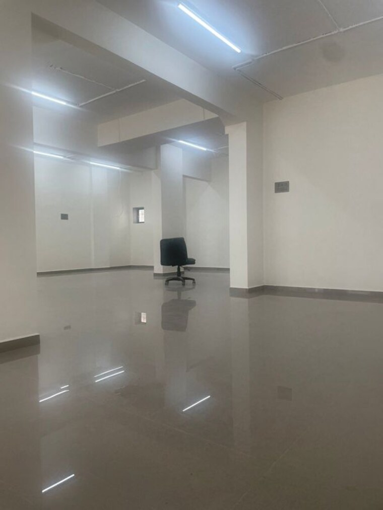 Floor Plan, kabra-metro-one Commercial Warehouse 4000 Sq.Yd. In Andheri West Mumbai 9853780