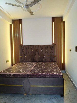 Bedroom in 3 BHK Builder Floor at Green Fields Colony – for Rent