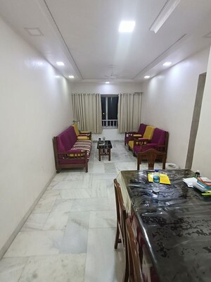 Bedroom in 2 BHK Apartment at Chanchal Kalyan Complex, Yari Road – for Rent