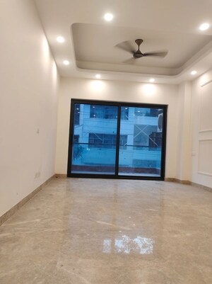 Room in 3 BHK Builder Floor at East Of Kailash – for Sale