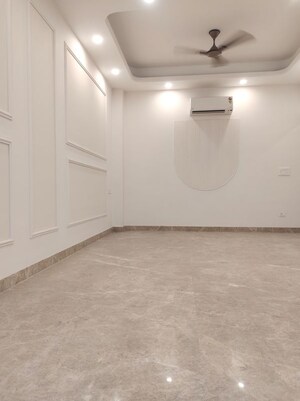 3 BHK Builder Floor For Sale in East Of Kailash