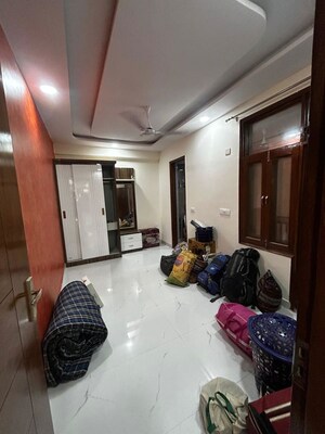 Living Room in 3 BHK Builder Floor at AVS Tower, Sector 73 – for Rent