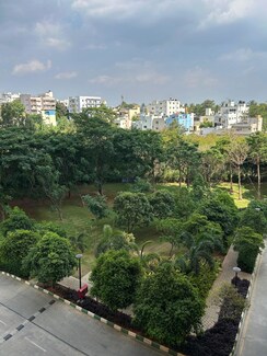2 BHK Apartment For Rent in Prestige Royale Gardens