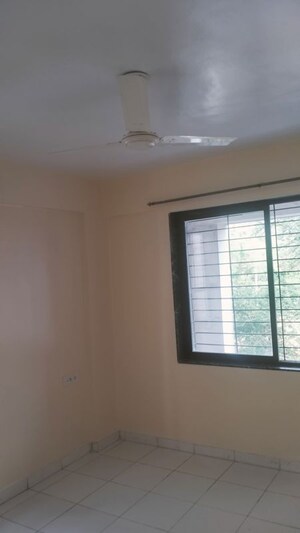 Room in 2 BHK Apartment at Chaphalkar Elina Lite, Mohammadwadi – for Sale