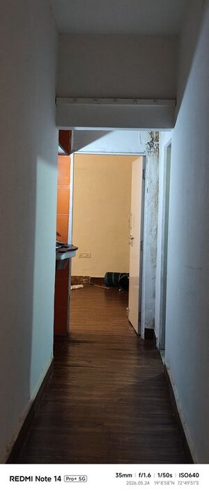 Furnished Amenities in 2.5 BHK Apartment at Indus CHS, Andheri West – for Rent