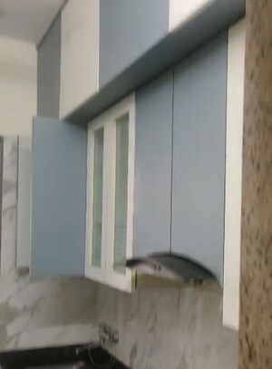 Room in 2 BHK Apartment at Paradise Sai World Empire, Kharghar – for Rent