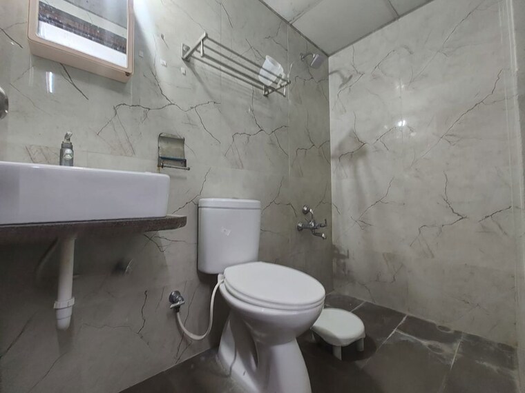 Bathroom, deep-indraprastha-homes 2 Bedroom 1350 Sq.Ft. Apartment In Makarba Ahmedabad 10397771