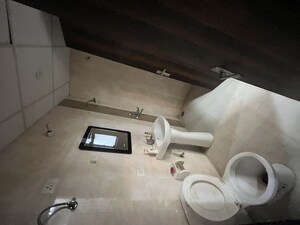Bathroom in 3 BHK Apartment at Apex Golf Avenue Phase 2, Sector 1 Greater Noida – for Rent