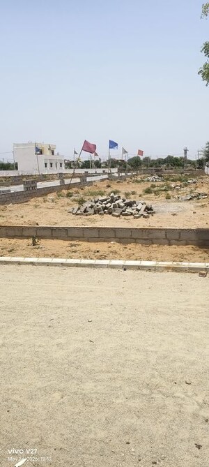  Plot For Sale in Bais Godam